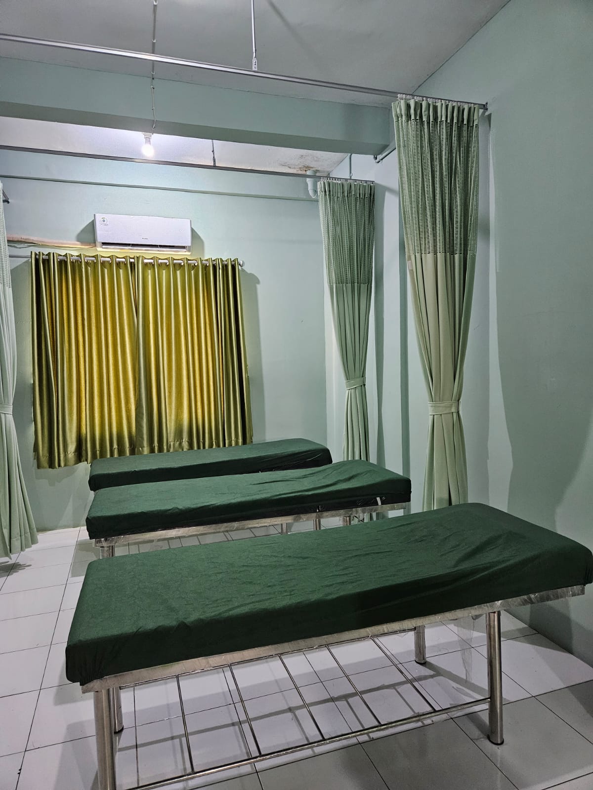 WhatsApp Image 2024-04-01 at 13.30.24