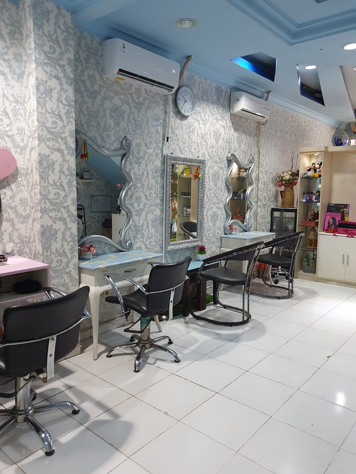 WhatsApp Image 2024-04-01 at 13.41.49